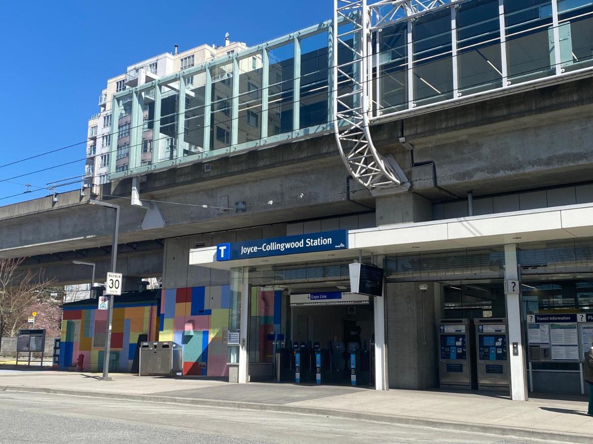 Cozy 2 Beds Spacious Rooms,Close To Transit Vancouver Esterno foto